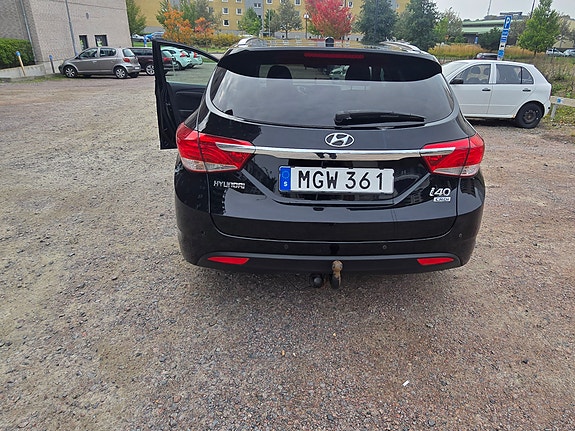 Hyundai i40 3 of 8