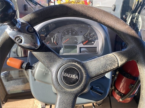 Valtra N 163 12 of 14