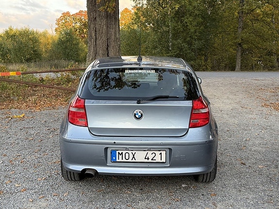 BMW 118d 8 of 16
