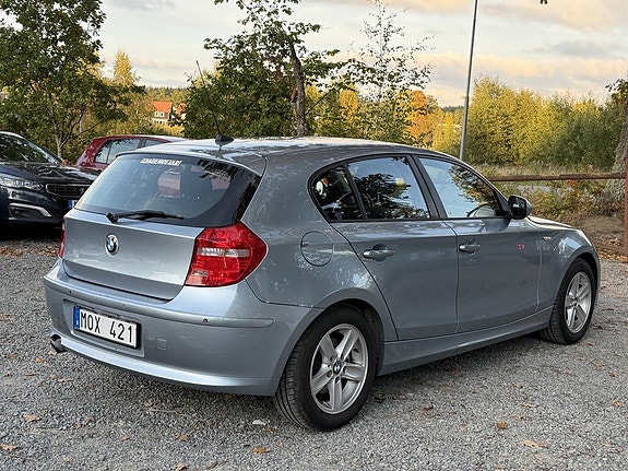 BMW 118d 3 of 16