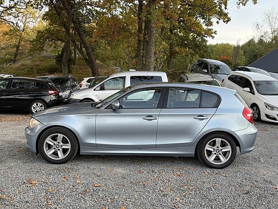BMW 118d 6 of 16