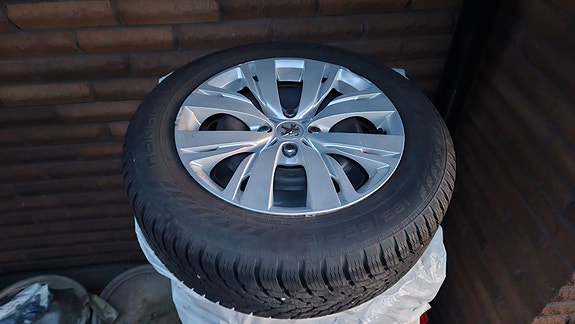 Peugeot 208 16 of 16