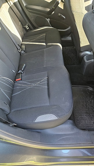 Peugeot 208 11 of 16