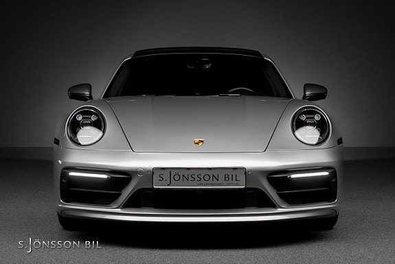 Porsche 911 Carrera T 6 of 22