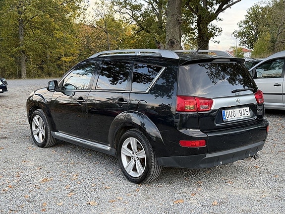 Peugeot 4007 4 of 18