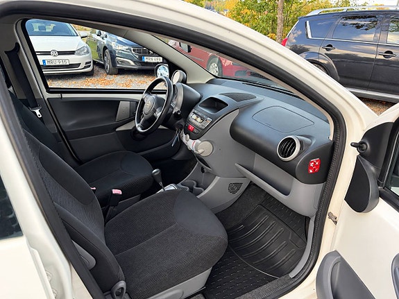 Citroen C1 11 of 17