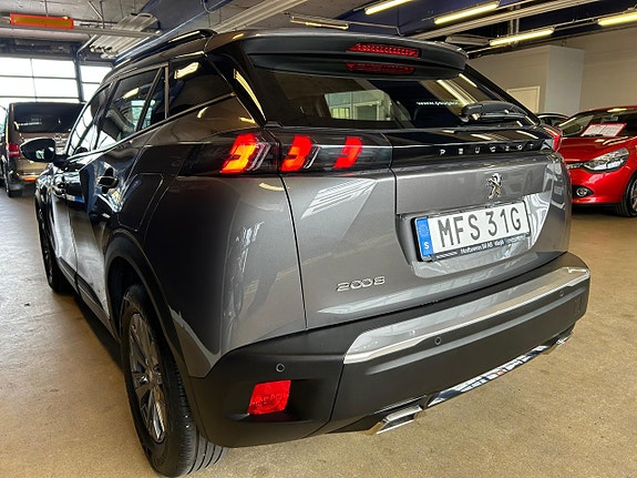Peugeot 2008 4 of 30