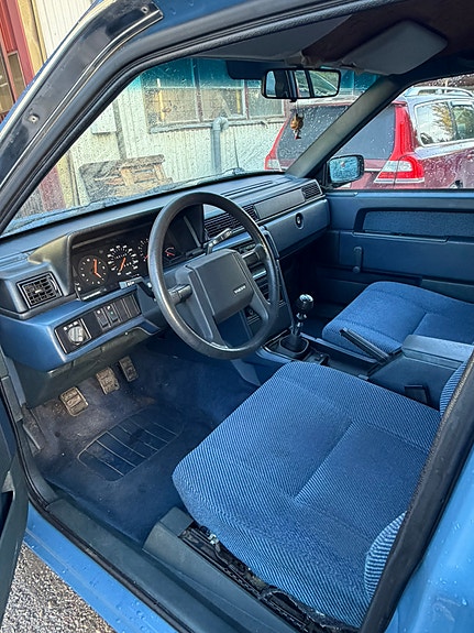 Volvo 740 6 of 11
