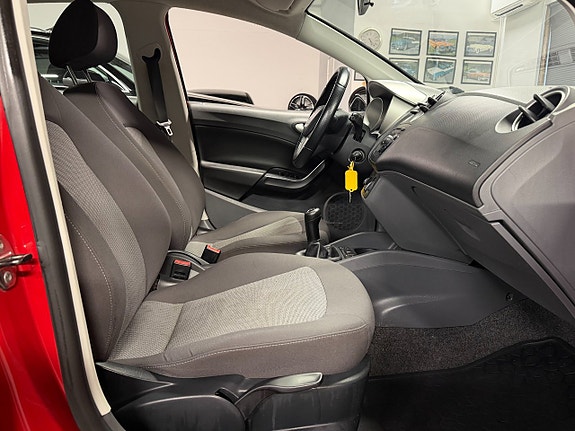 Seat Ibiza 14 of 17