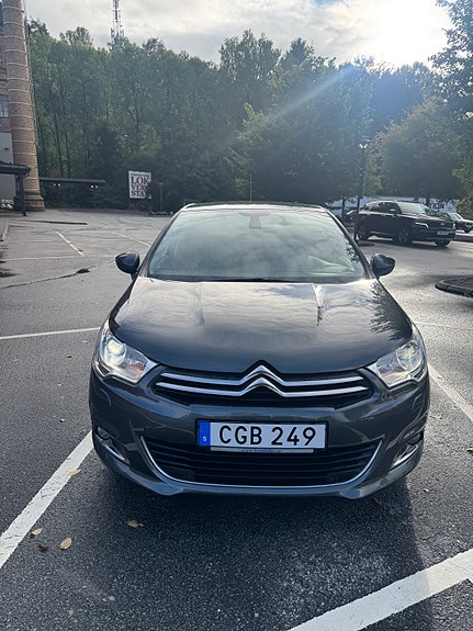 Citroen C4 3 of 16