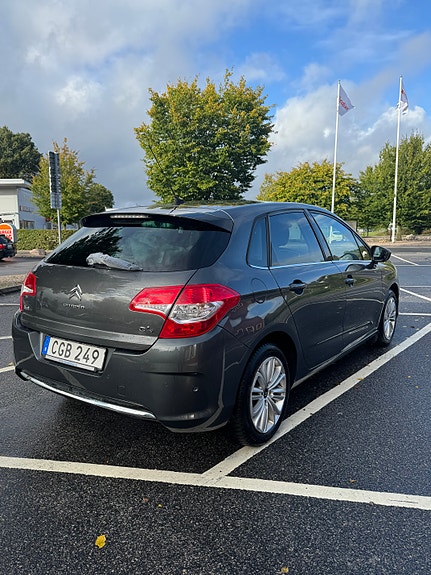 Citroen C4 2 of 16