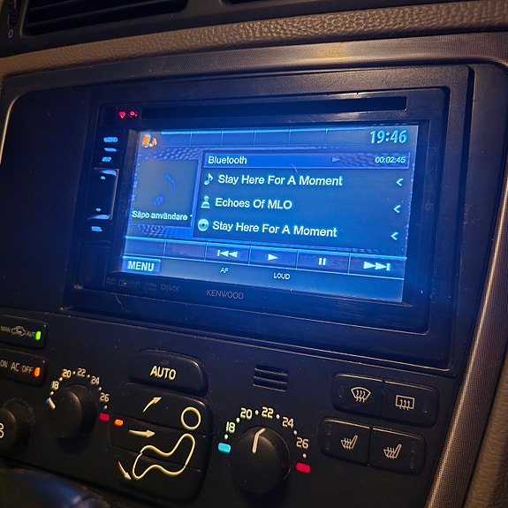 Volvo V70 11 of 11