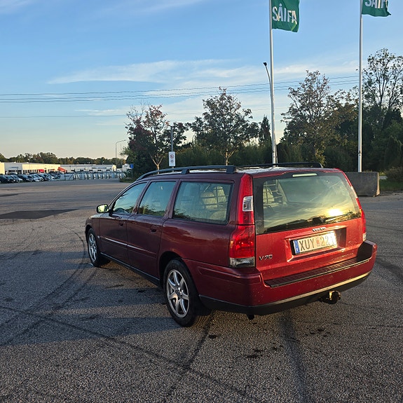Volvo V70 10 of 11