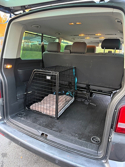 Volkswagen Caravelle 5 of 5