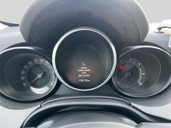 Fiat 500X 12 of 16