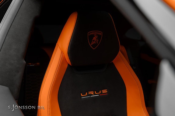 Lamborghini Urus 27 of 30