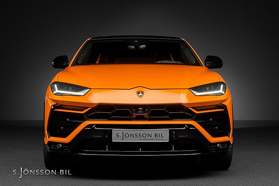 Lamborghini Urus 5 of 30
