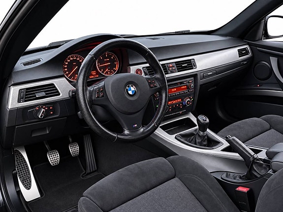 BMW 320d 8 of 9