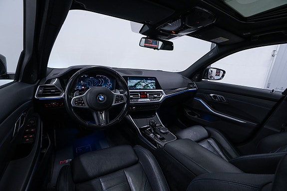 BMW 330e 17 of 28