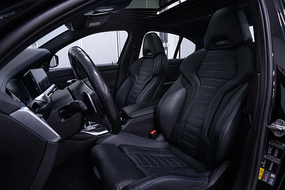 BMW 330e 13 of 28