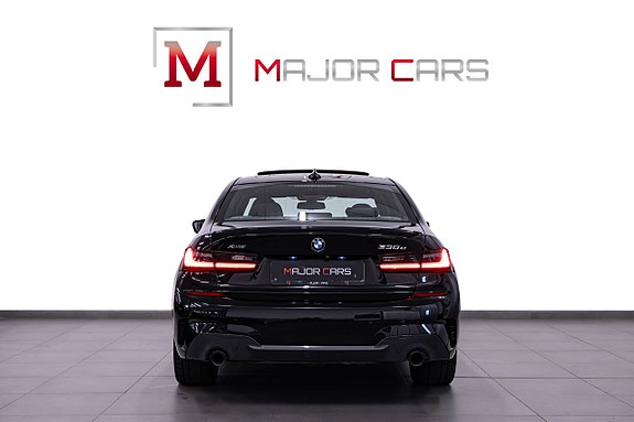 BMW 330e 5 of 28