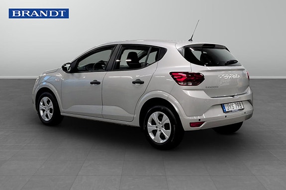 Dacia Sandero 2 of 10