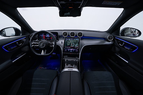 Mercedes-Benz C300 d 16 of 26