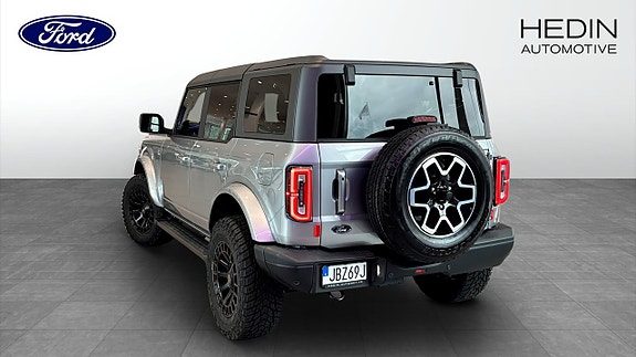 Ford Bronco 2 of 12