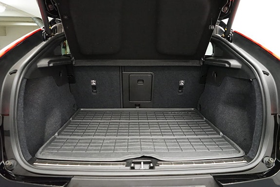 Volvo C40 8 of 20