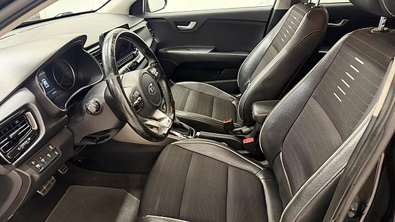 Kia Rio 9 of 10