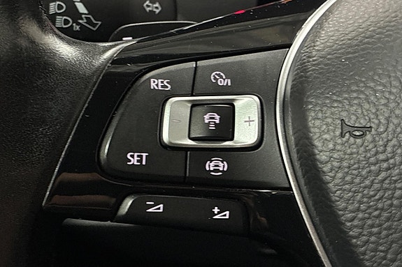Volkswagen Tiguan 22 of 24