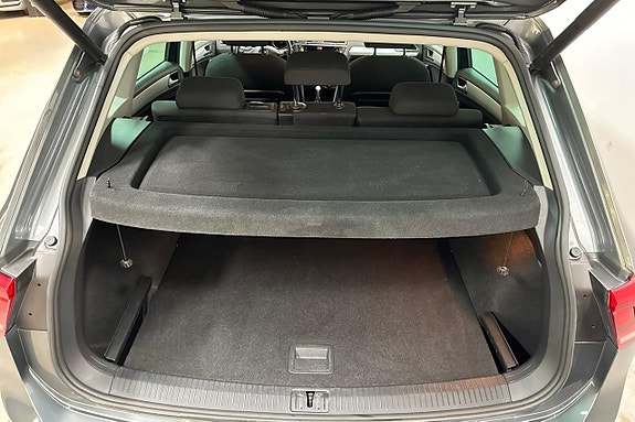 Volkswagen Tiguan 10 of 24