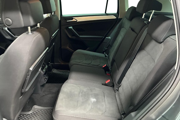 Volkswagen Tiguan 14 of 24