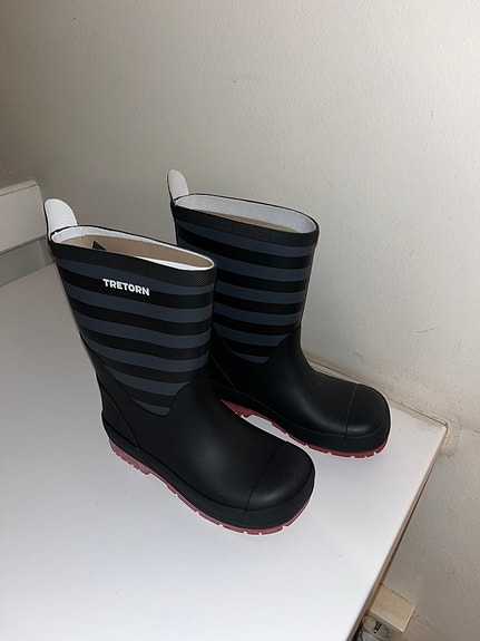 Product image 1 of 8