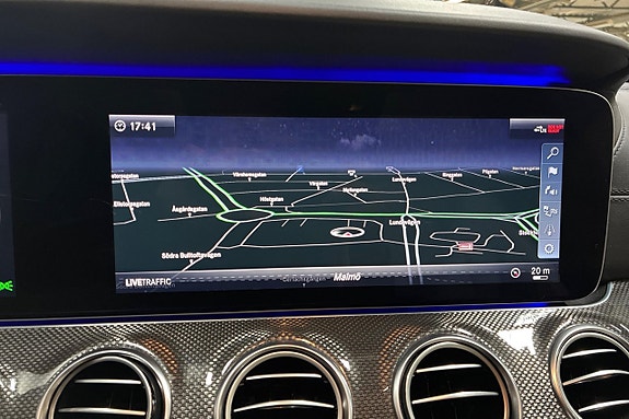 Mercedes-Benz AMG E 63 S 20 of 26