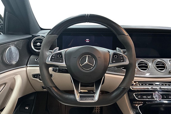 Mercedes-Benz AMG E 63 S 16 of 26