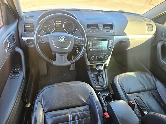 Skoda Yeti 2 of 27
