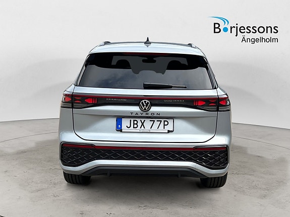 Volkswagen Tayron 4 of 10