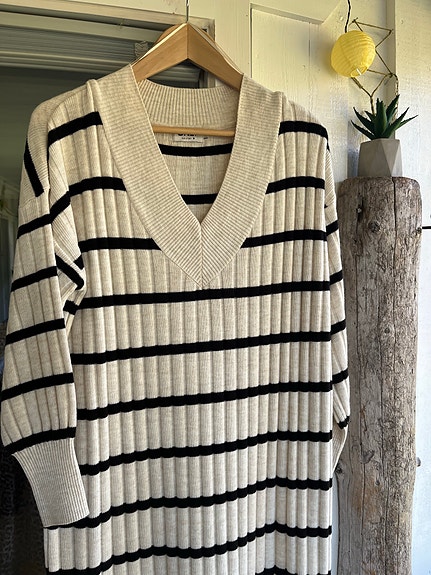Product image 1 of 8