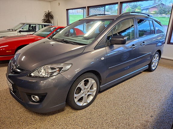 Mazda 5 2 of 5