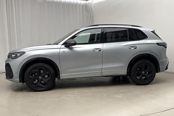 Volkswagen Tiguan 2 of 22