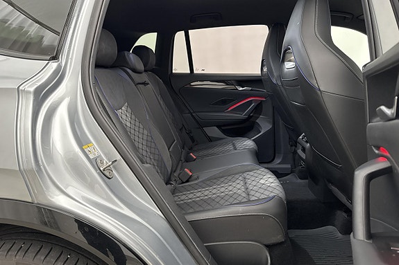 Volkswagen Tiguan 9 of 22