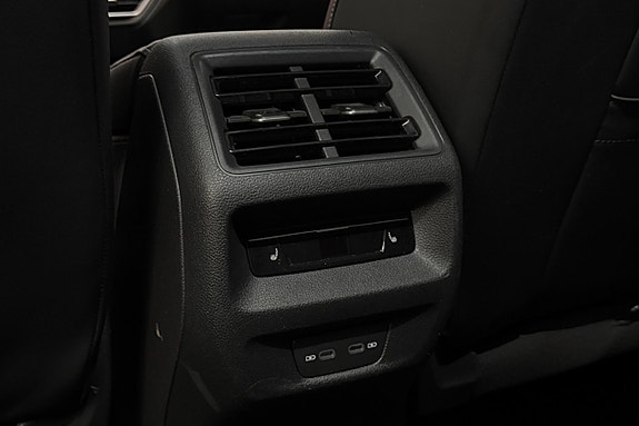 Volkswagen Tiguan 19 of 22