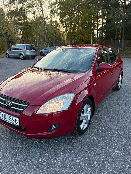 Kia Ceed 7 of 7