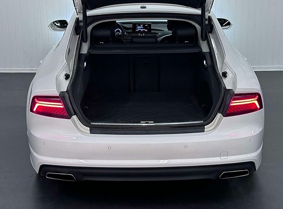 Audi A7 10 of 25