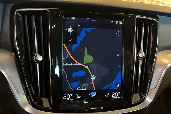 Volvo V60 23 of 25