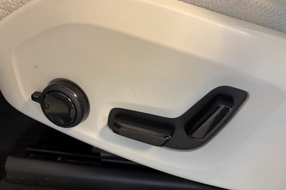 Volvo XC90 23 of 29