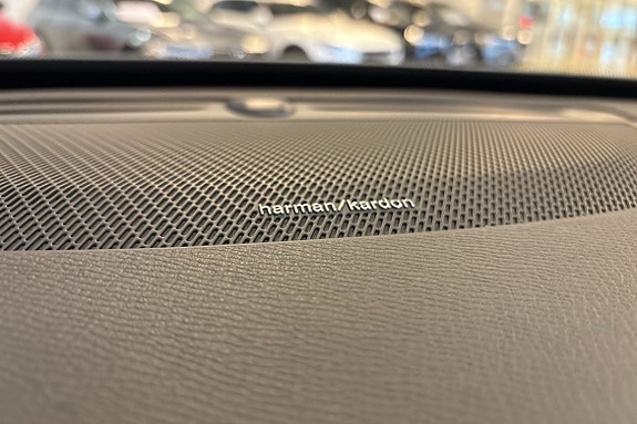 Volvo XC90 24 of 29