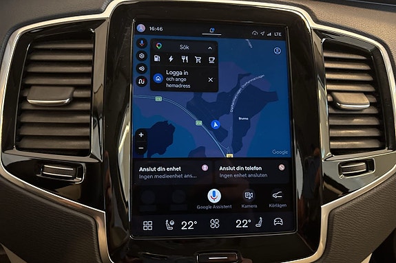 Volvo XC90 28 of 29