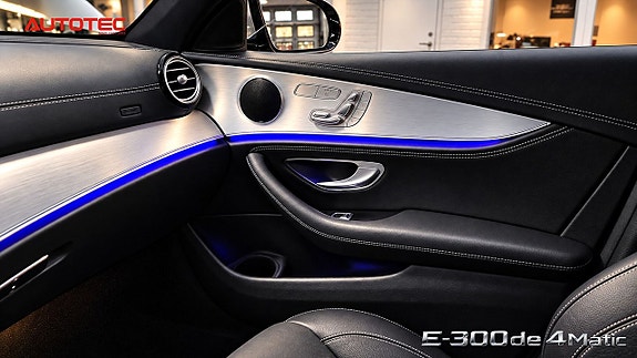 Mercedes-Benz E300 17 of 26